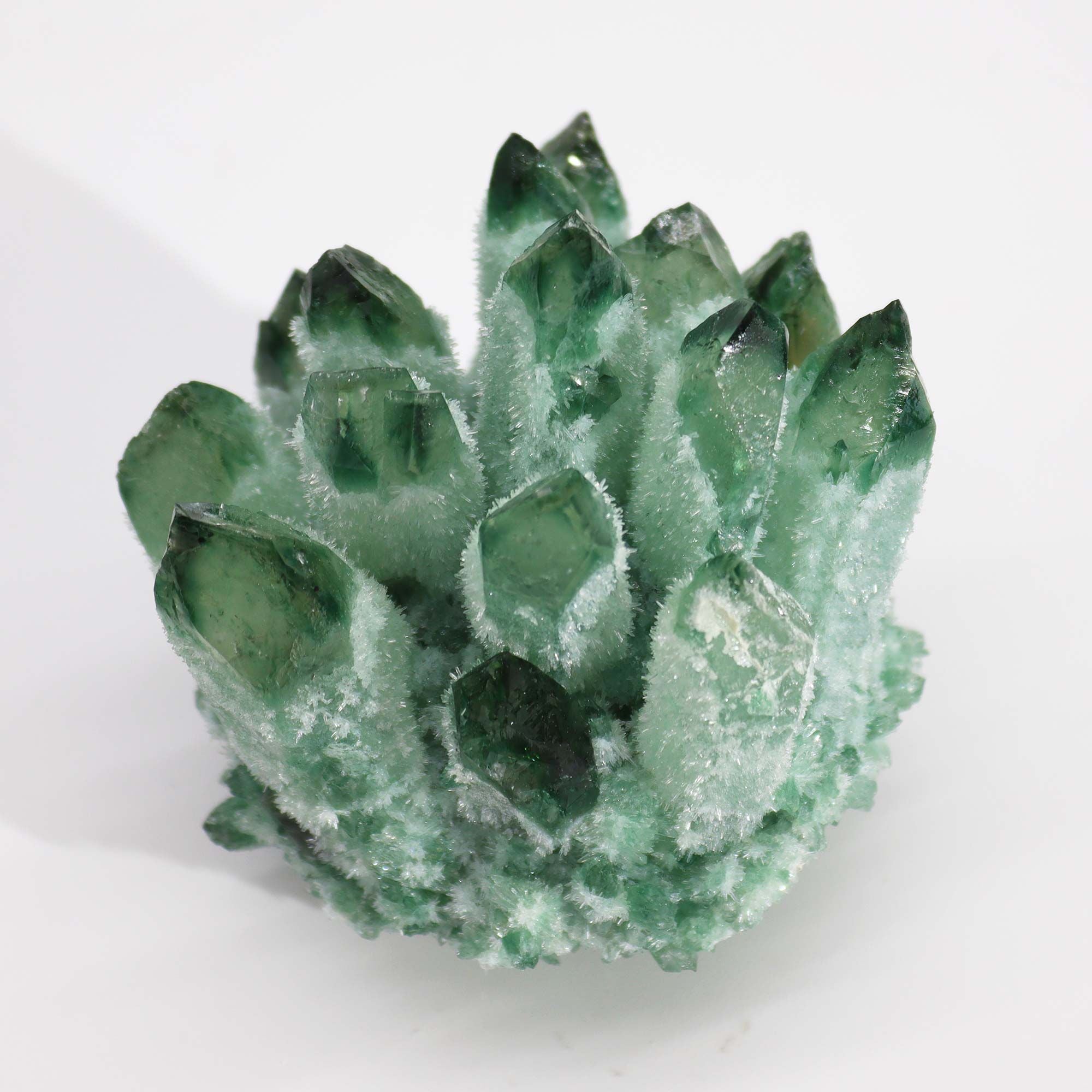 détail cristaux quartz vert cluster pierre naturelle