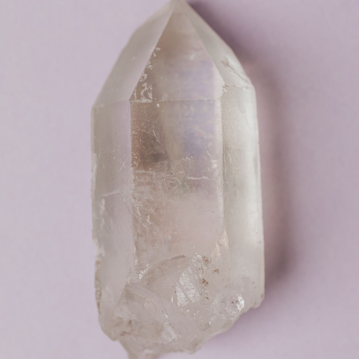 Cristal de roche transparent, photo minimaliste