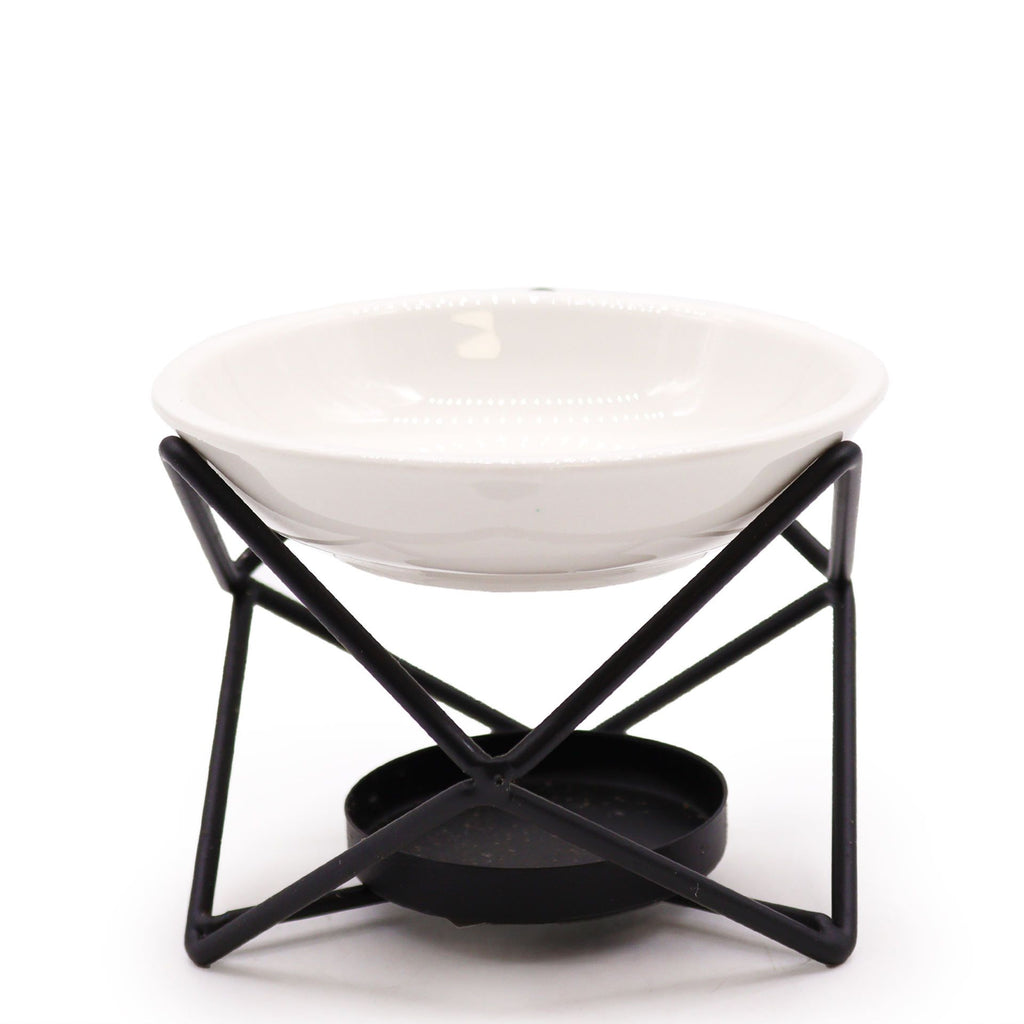 Diffuseur huiles essentielles hexagonal en céramique et métal avec design géométrique moderne