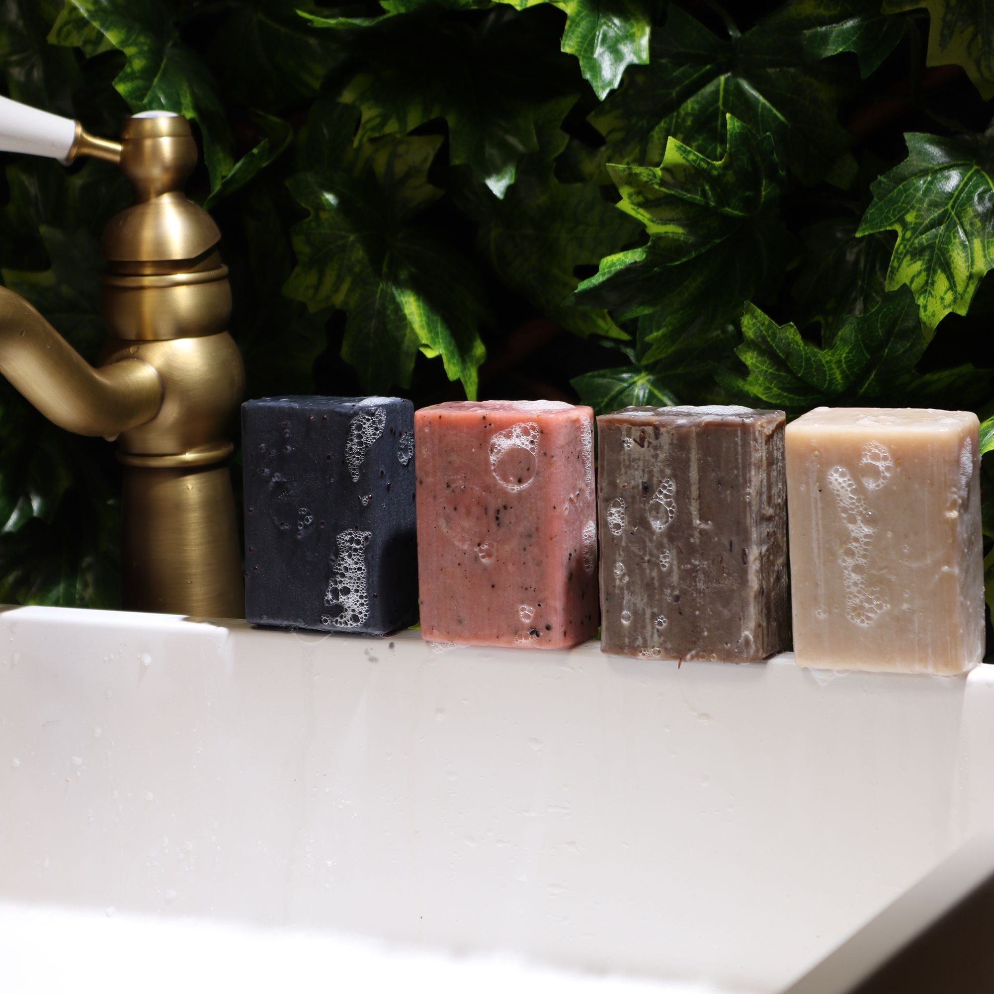 Collection savons artisanaux naturels soins visage et corps
