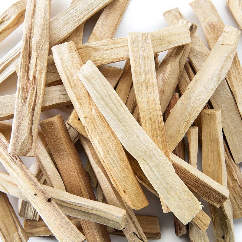 Ensemble de bâtons de Palo Santo en bois naturel provenant du Pérou pour purification et relaxation