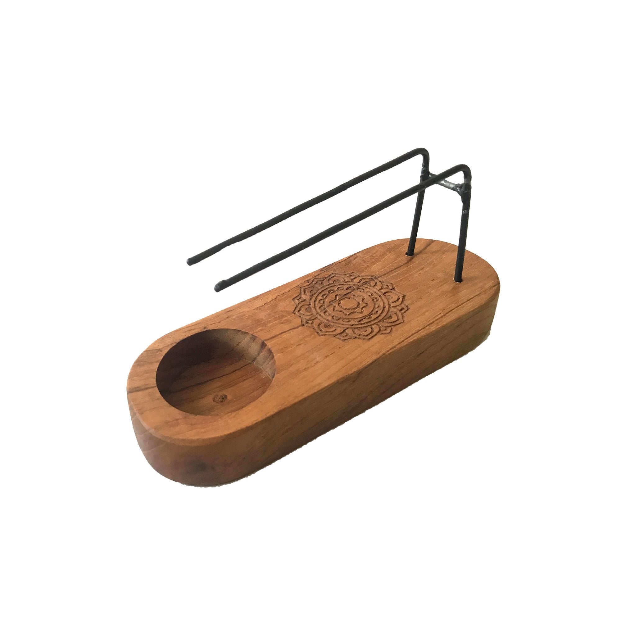 Porte palo santo en bois de teck avec motif mandala gravé, support pour encens et bâtons de fumigation