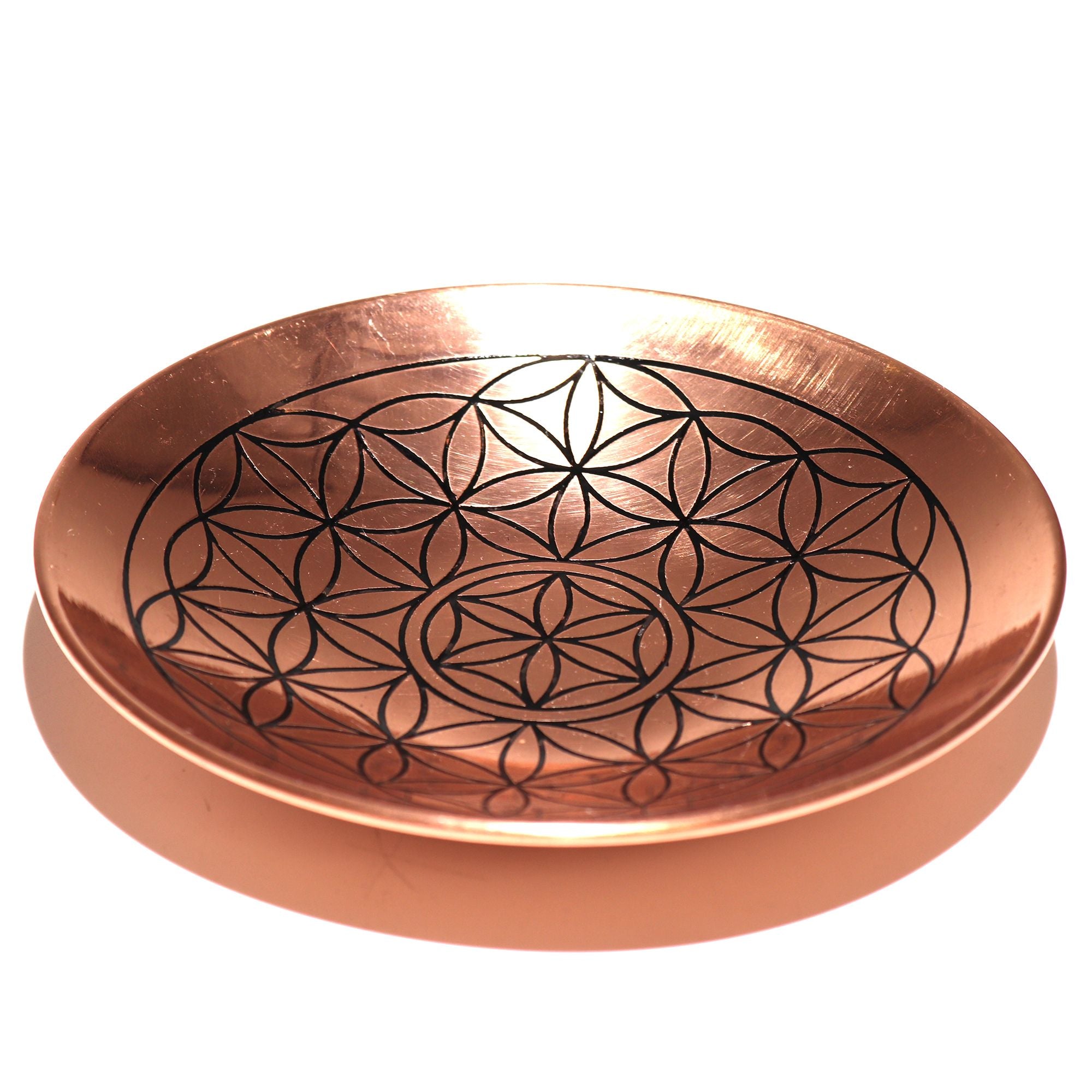 assiette offrande cuivre fleur de vie motif geometrie sacree purification smudge rituel