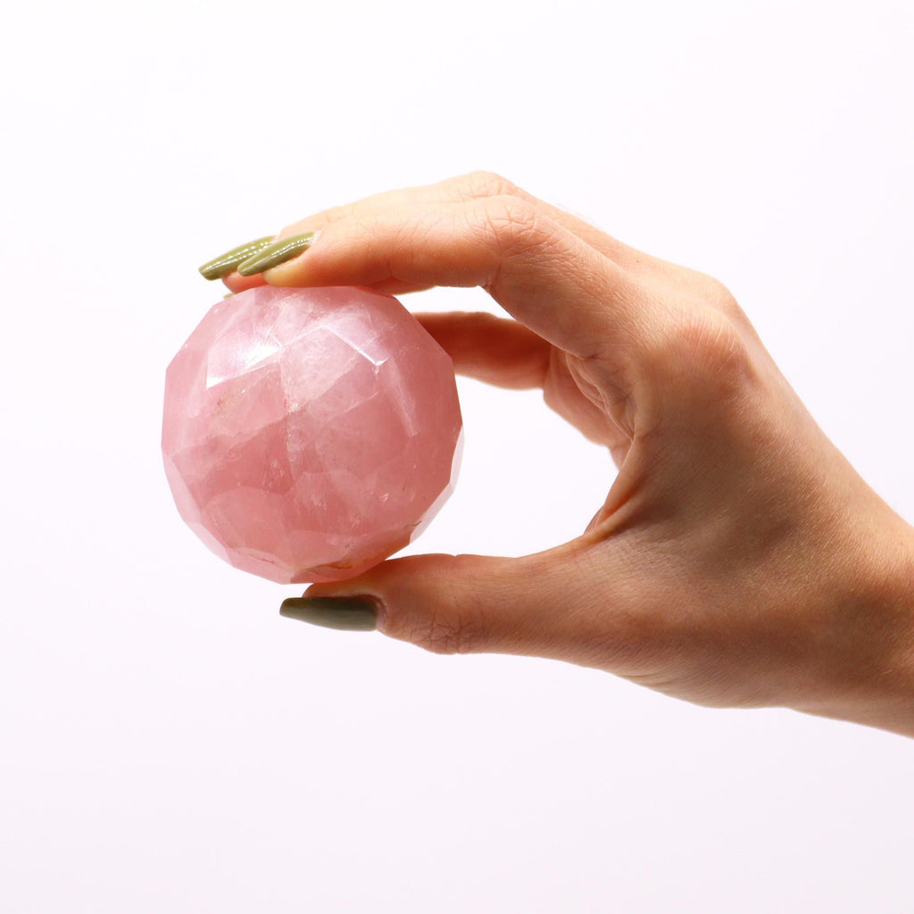 Sphère en Quartz Rose Facetté | Décoration & Bien-être Naturel