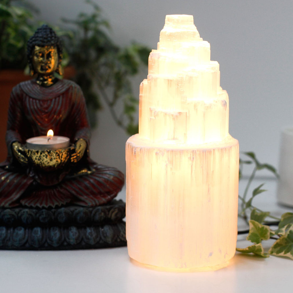 Lampe Tour en Sélénite Naturelle | Lumière Apaisante & Décoration Zen