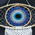 Atrapasueños de protección - Ojo turco grande de macramé azul/blanco/negro