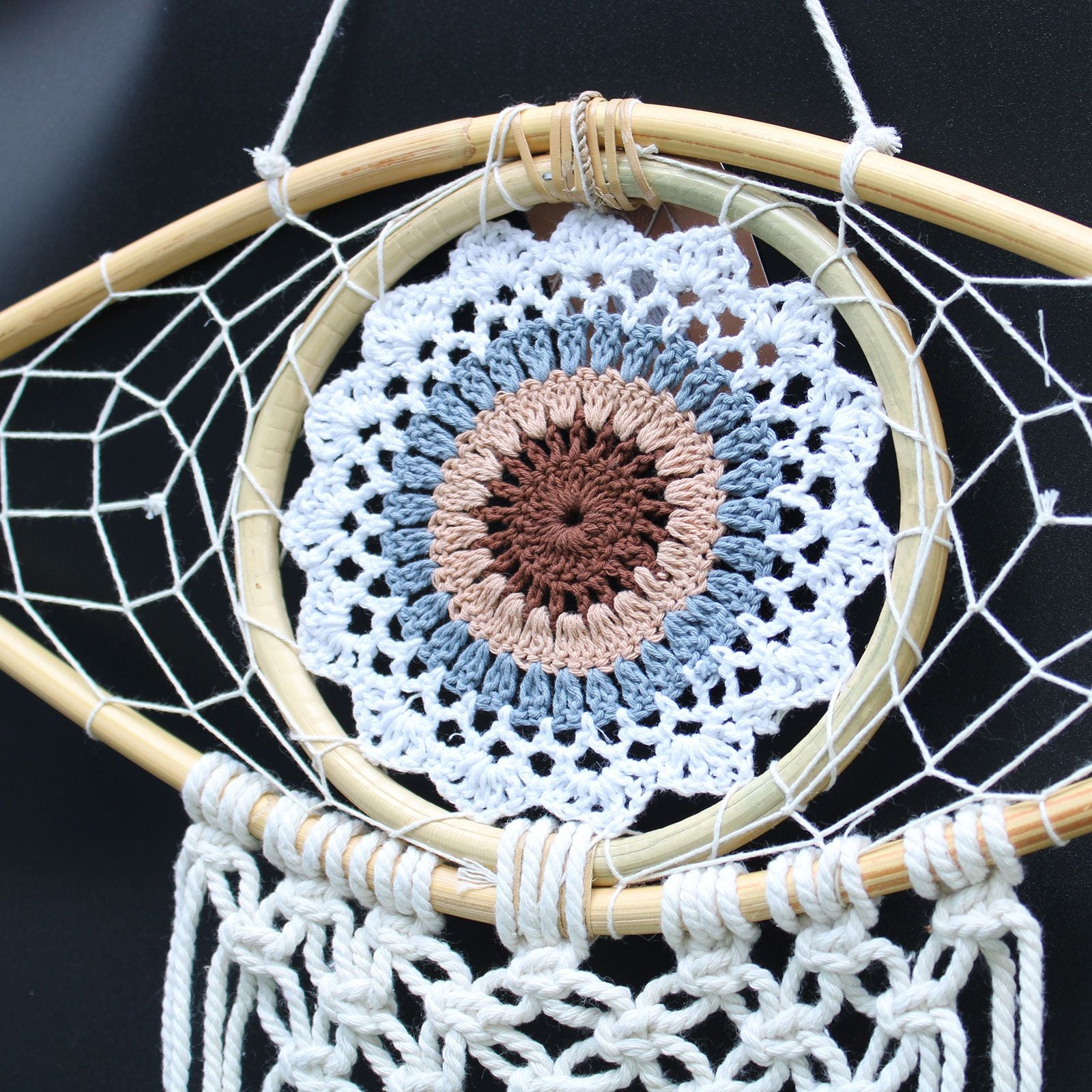 Protección Atrapasueños - Med Ojo de Macramé Blanco/Gris/Marrón