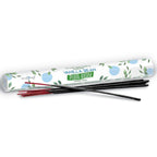 Boite de batonnets d encens naturels Stamford vanille avec support a encens et batonnets rouges dans une ambiance minimaliste et naturelle