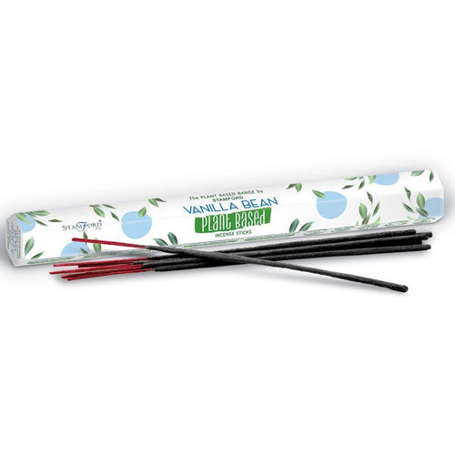 Boite de batonnets d encens naturels Stamford vanille avec support a encens et batonnets rouges dans une ambiance minimaliste et naturelle
