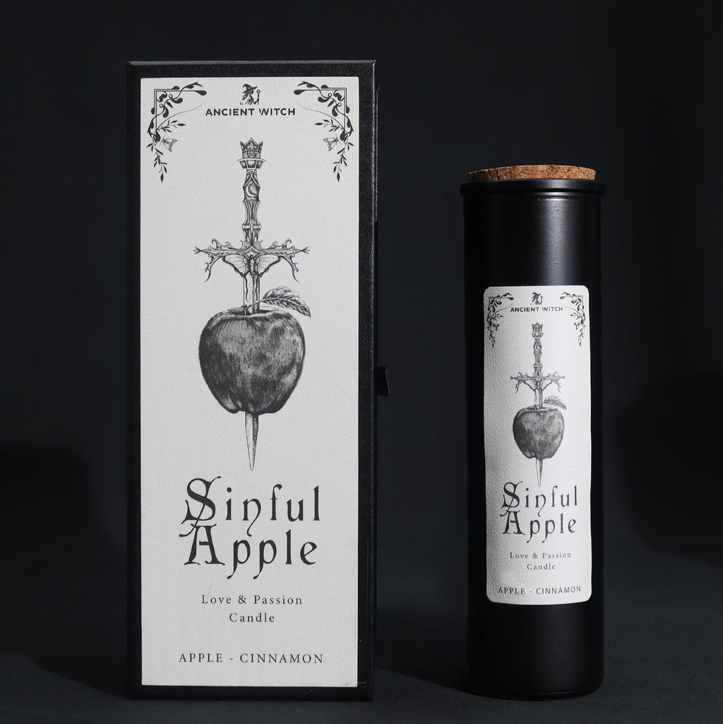Bougie rituelle amour et attraction Sinful Apple ambiance mystique avec coffret noir
