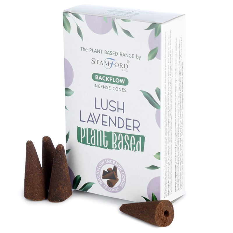 Boite de cones d encens backflow naturels senteur lavande avec cones marron poses devant packaging blanc vegetal