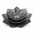 Porte-encens fleur de lotus triple en aluminium 10 cm, vue détaillée, idéal pour méditation, rituel zen et décoration spirituelle.