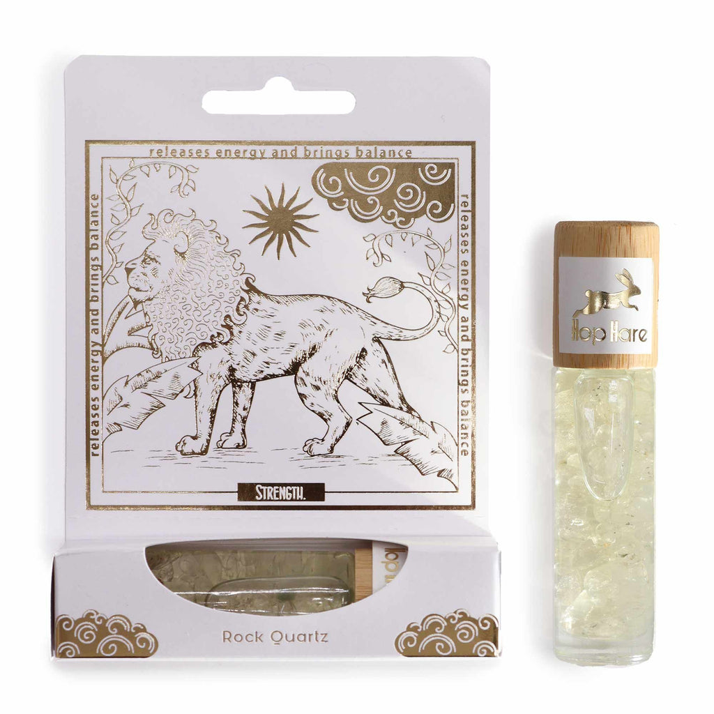 Roll-on tarot Le lion aux huiles essentielles avec pierre de quartz clair – parfum relaxant et apaisant.